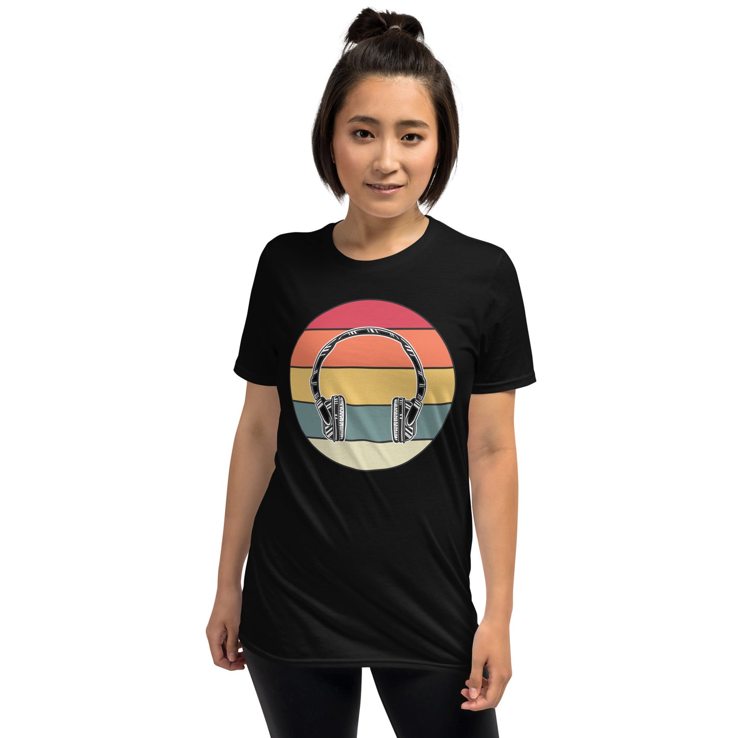 Camiseta con auriculares retro