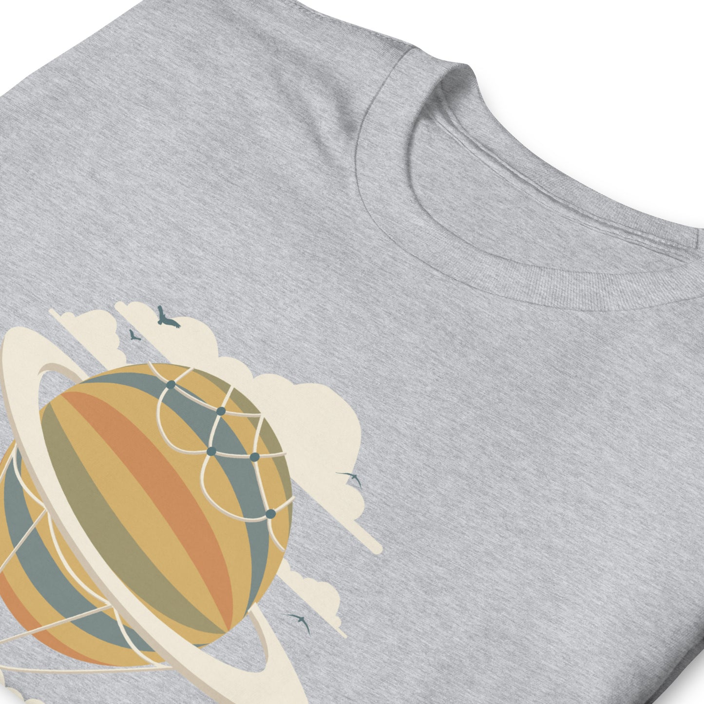 Camiseta gráfica de aventura en globo de Saturno