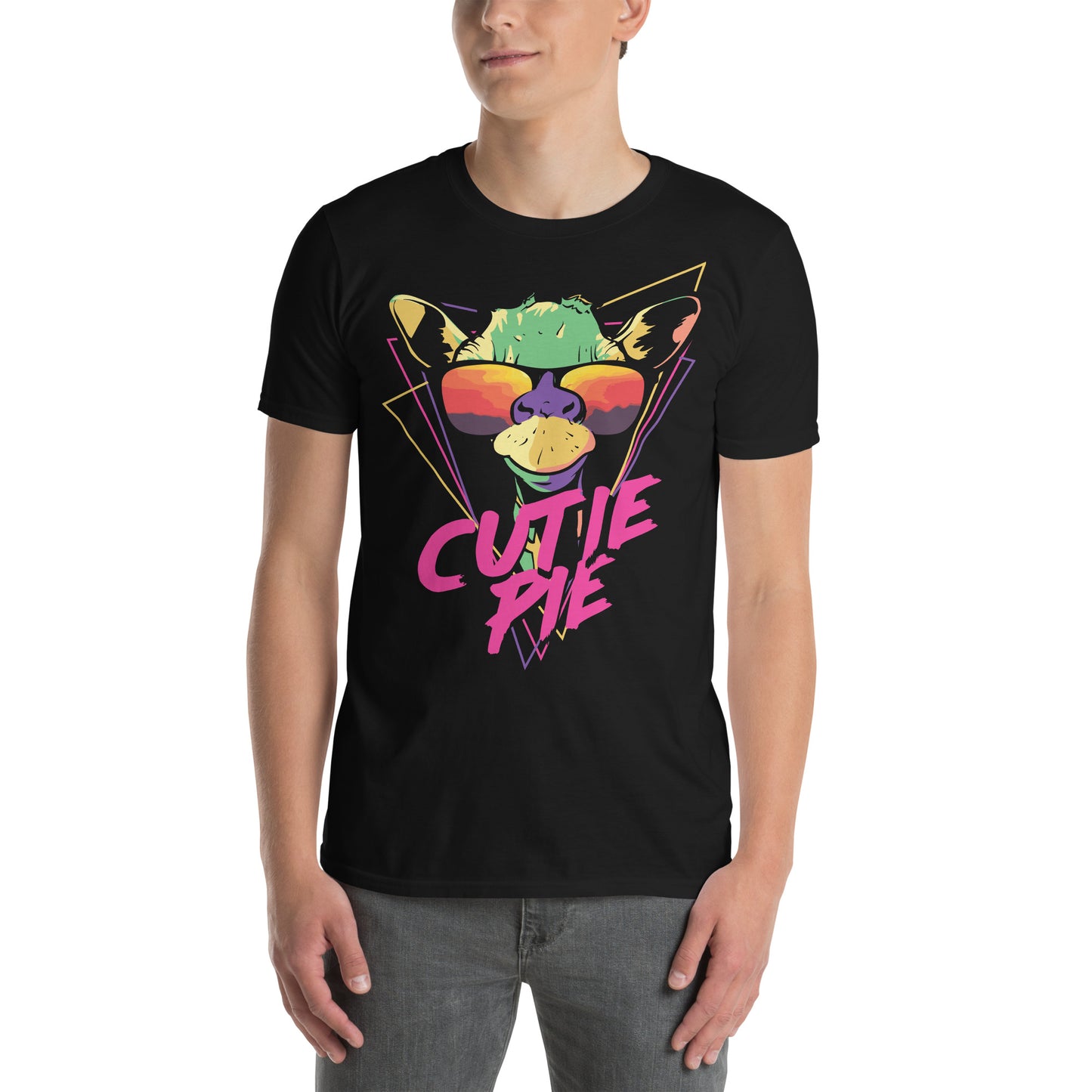 Colorful Retro Cutie Pie Giraffe with Sunglasses T-Shirt