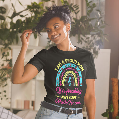 Camiseta "Mamá orgullosa de un profesor de música increíble"