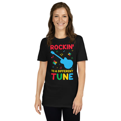 Rockeando con una melodía diferente - Camiseta de concienciación sobre el autismo