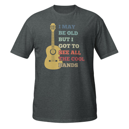 Puede que sea viejo, pero pude ver todas las bandas geniales. Camiseta de guitarra.