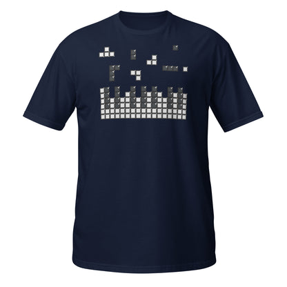 Camiseta con teclas de piano cayendo