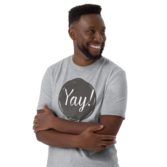 ¡Sí! Camiseta gráfica minimalista