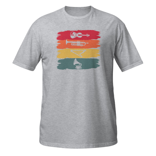 Armonía de instrumentos clásicos: camiseta de violín, trompeta, arpa y gramófono