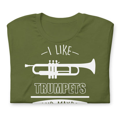 Me gustan las trompetas y quizás 3 personas Tee