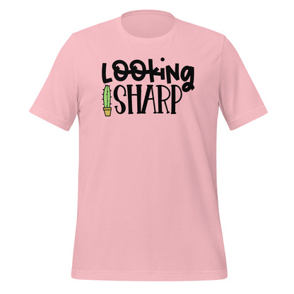 Camiseta gráfica de cactus con aspecto elegante